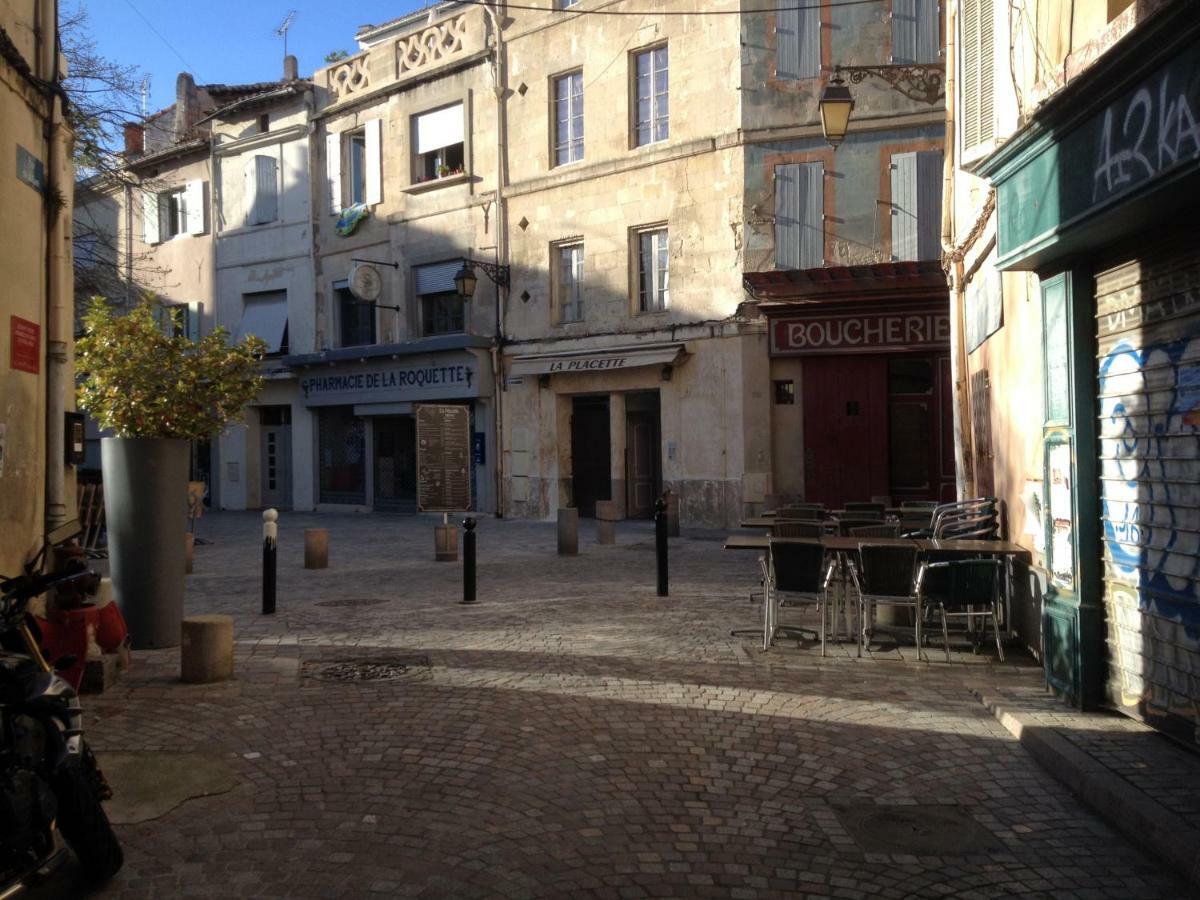 Studio typique et cosy climatise. Arles Extérieur photo